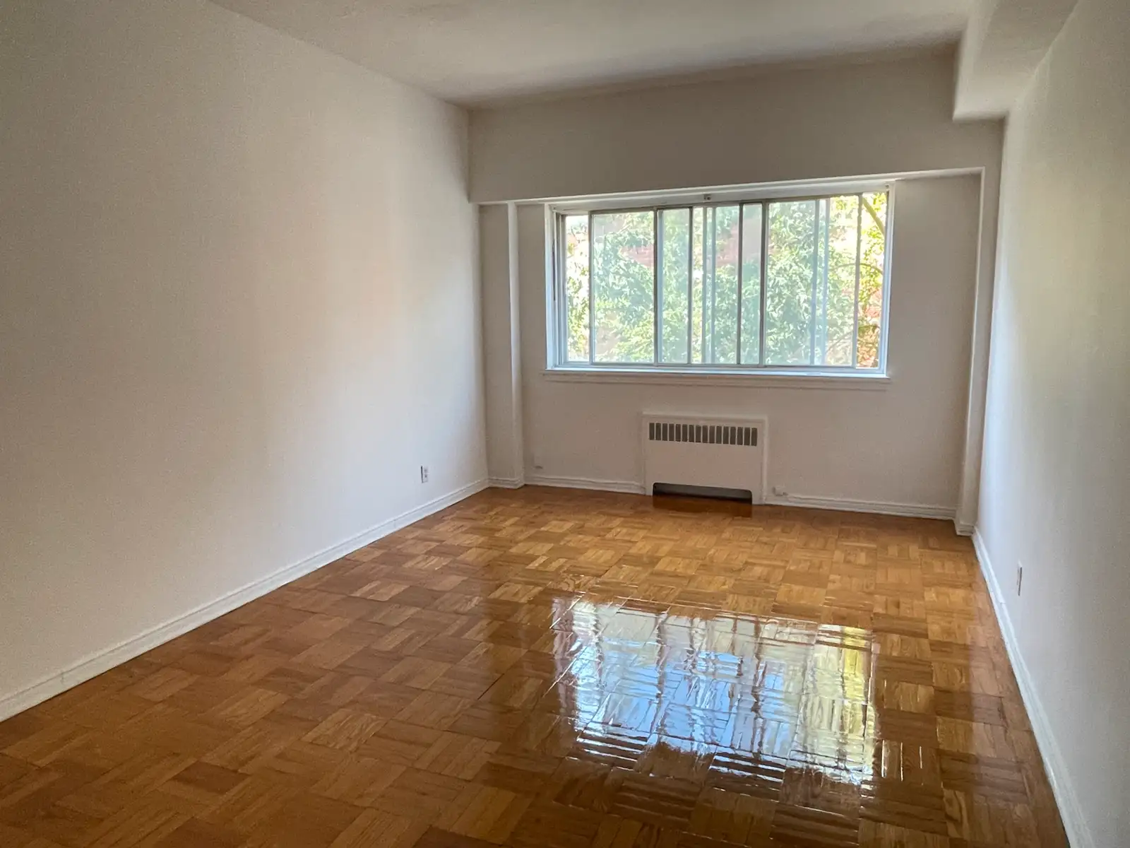 https://www.kijiji.ca/v-view-details.html?adId=1525863879 | 190205803