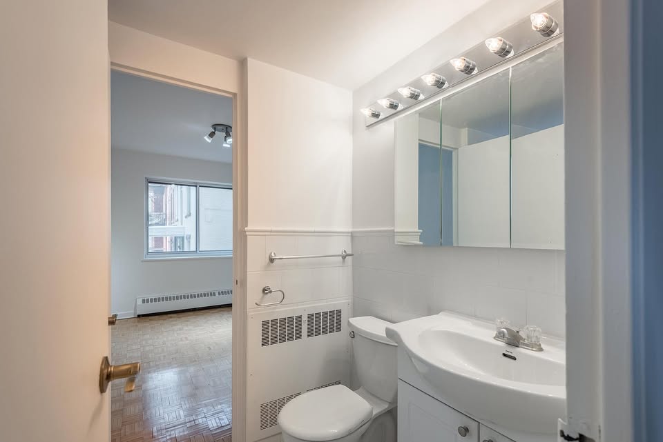 Mile End – 2 chambres / 1300 pi² | 147321692