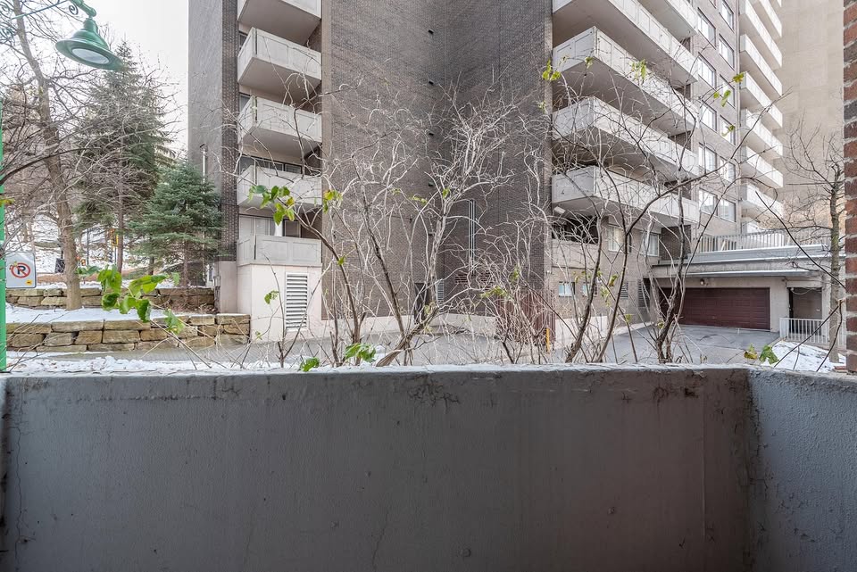 Mile End – 2 chambres / 1300 pi² | 147321692