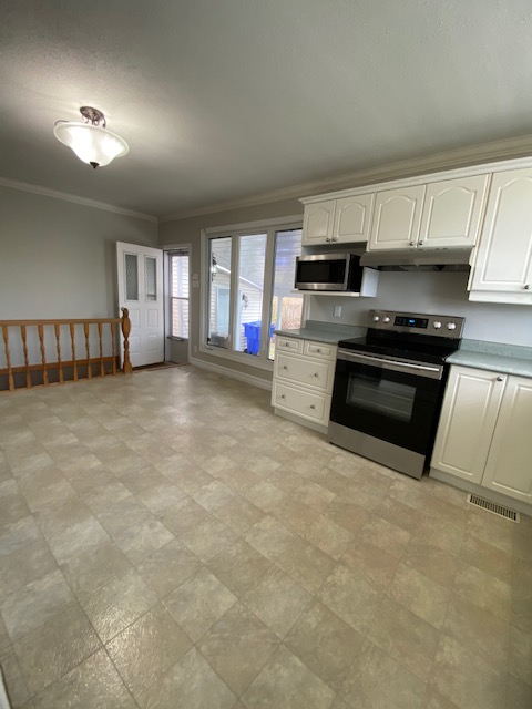 31 Gilbert-Garneau | 809052266