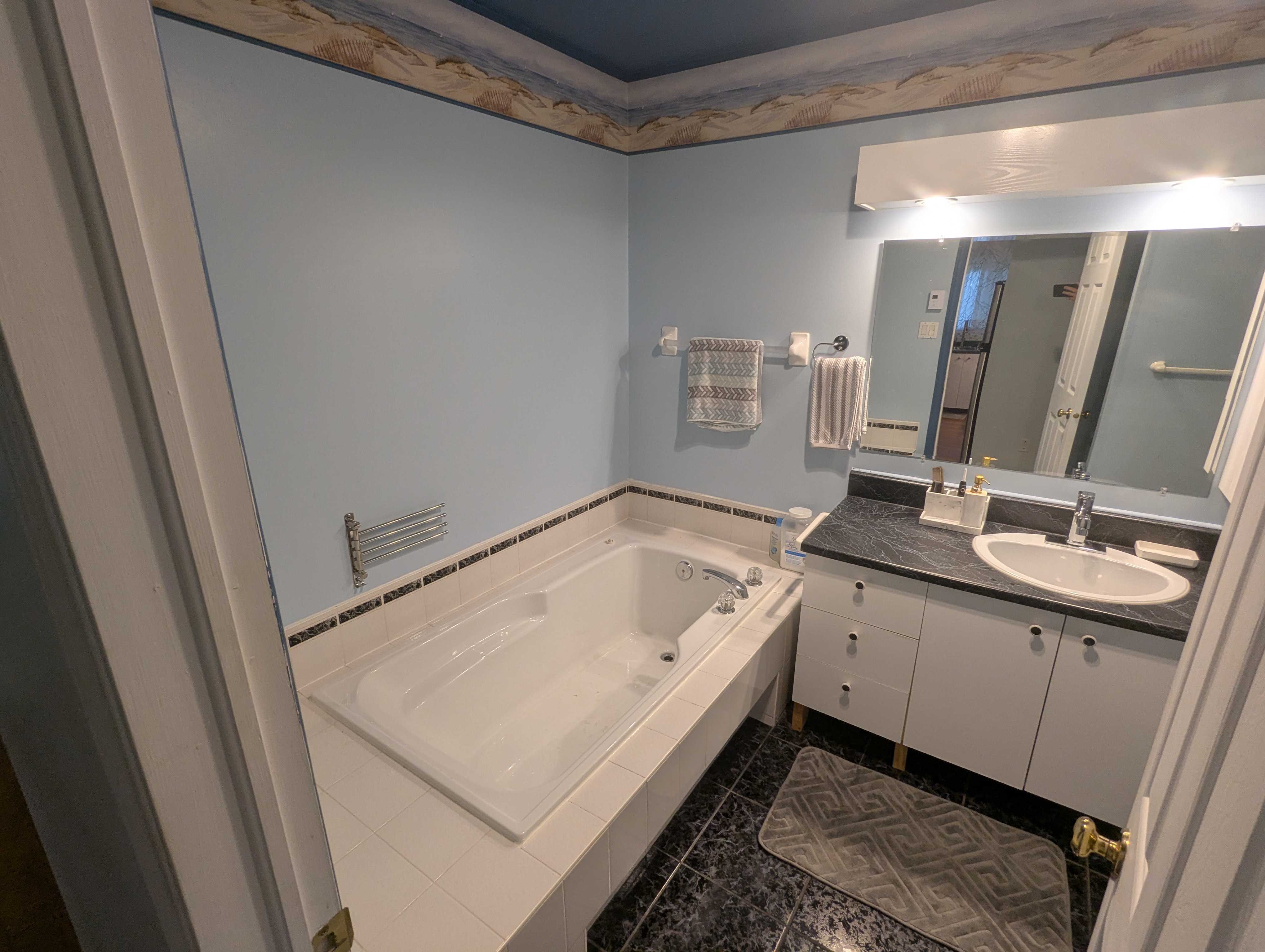 Mont-Saint-Hilaire – Grand 4 ½ Condo à louer – 950 pi² – Électros inclus – 1 890$/mois | 1197804815