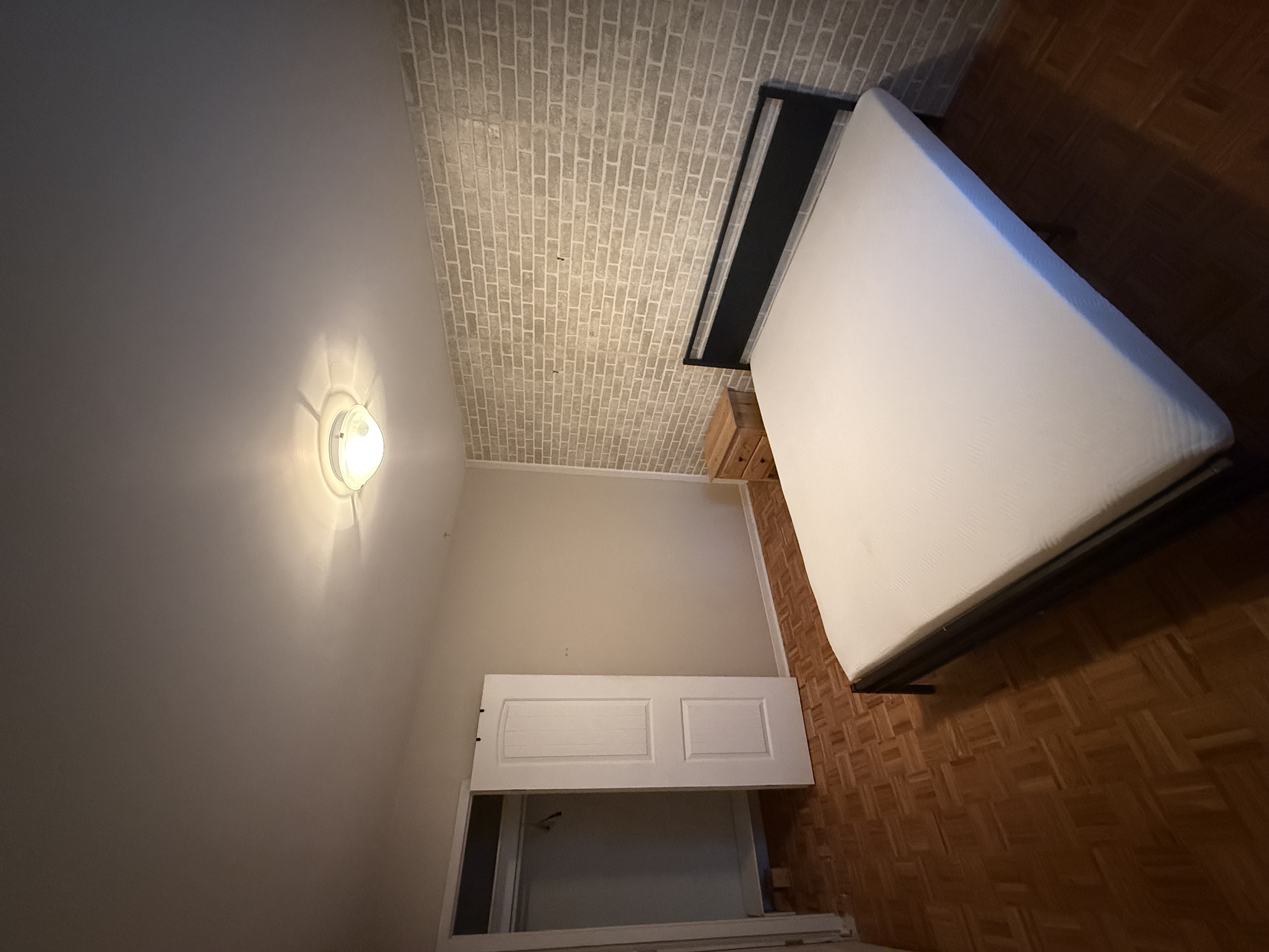Chambre confortable à louer – 800 $/mois – Tout inclus | 373470756