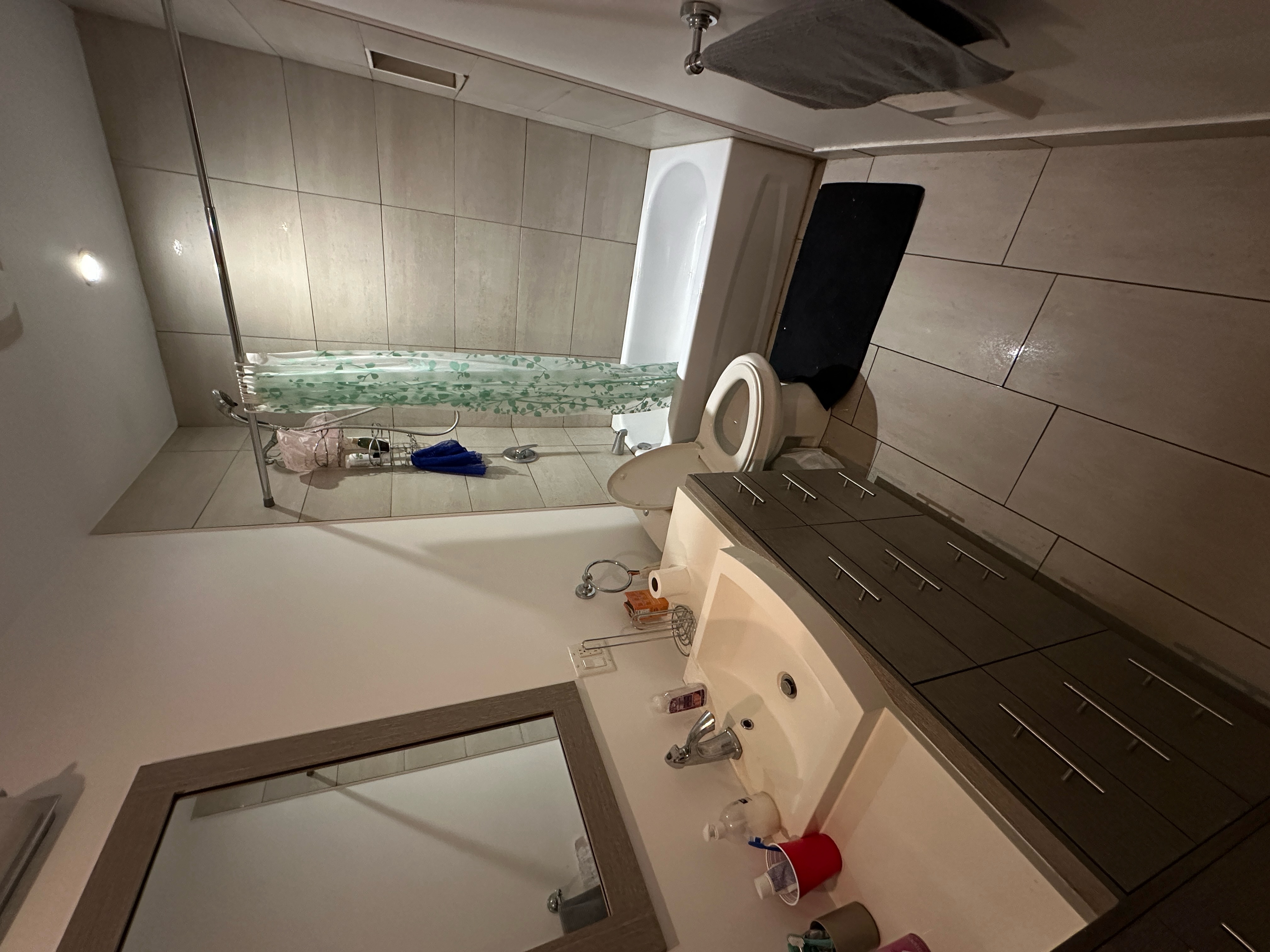Chambre rénovée, meublée & tout inclus – Métro Monk $900 FEATURED | 486766441