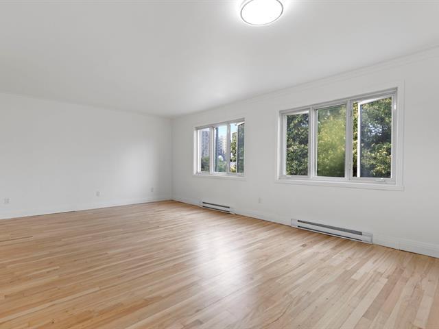  Huge Renovated 6 1/2 Villeray | 1613587782