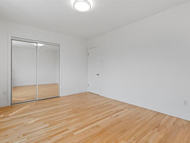  Huge Renovated 6 1/2 Villeray | 1613587782