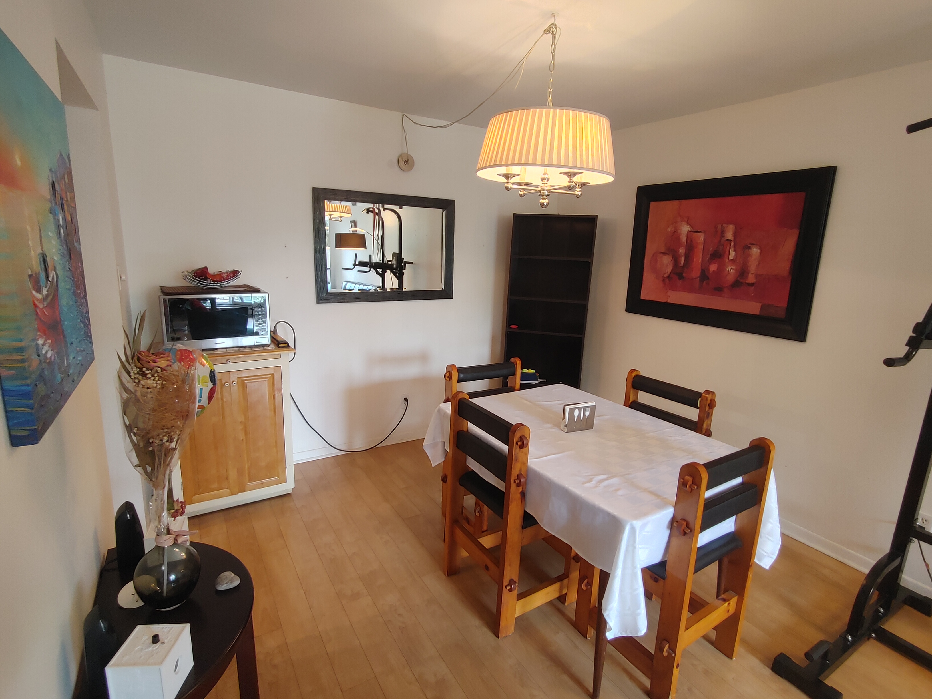 GRAND  4 1/2 Béton  Ensoleillé | 860391013