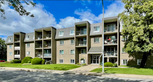 GRAND  4 1/2 Béton  Ensoleillé | 860391013