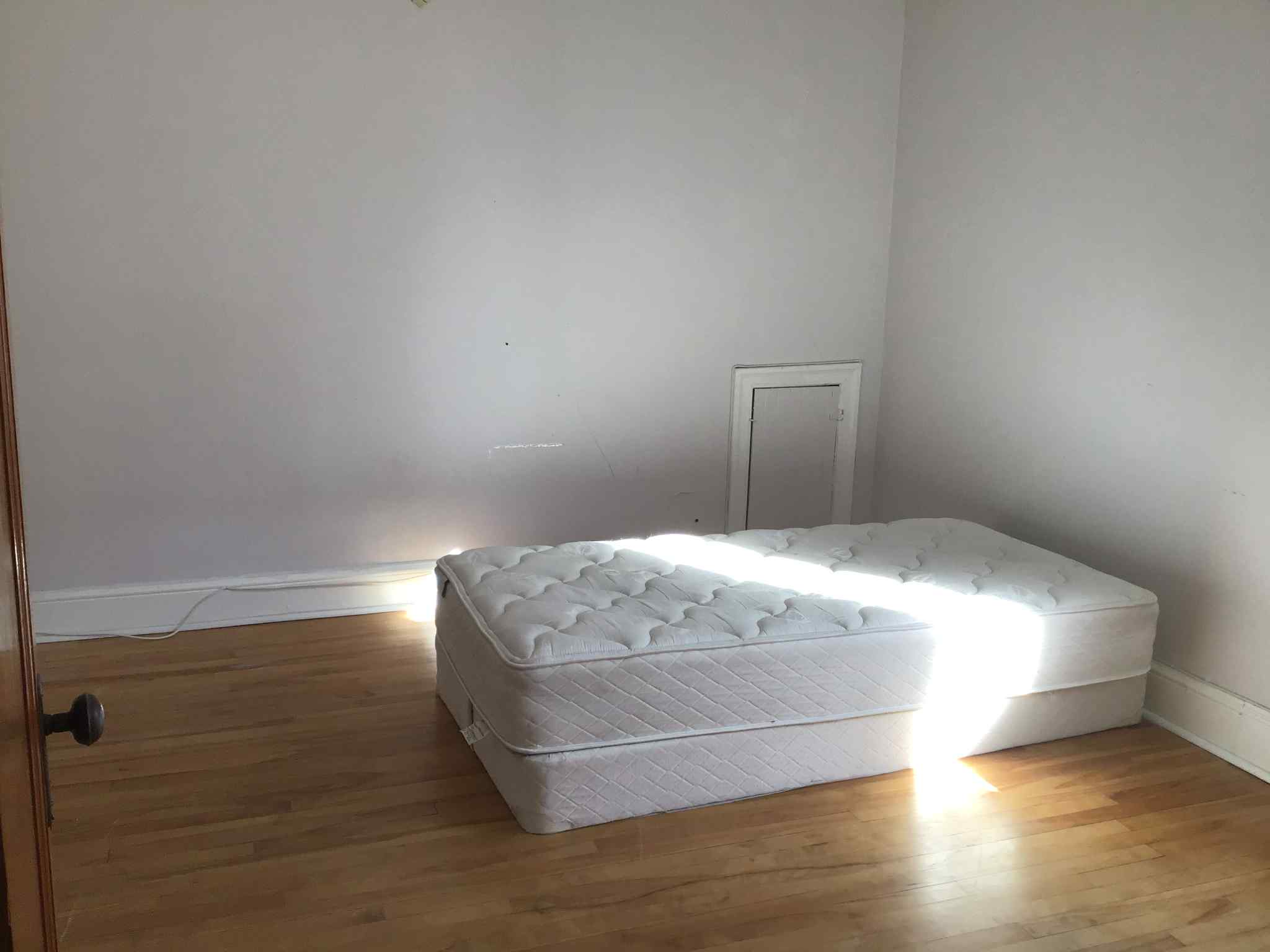 Appartement à louer  | 2133693648