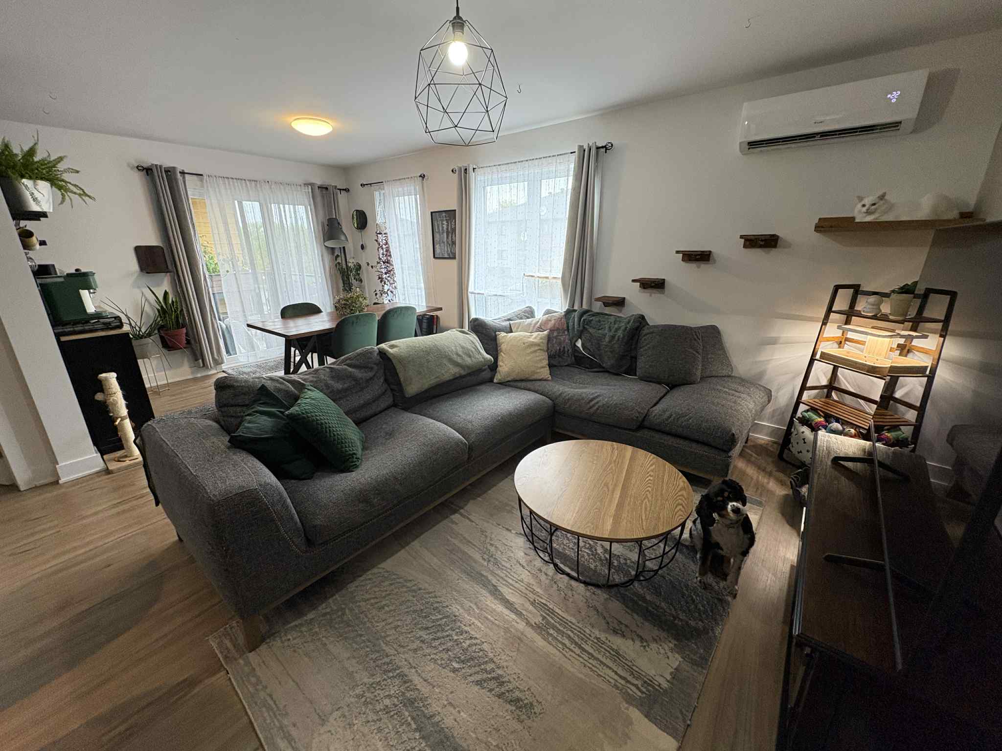 Appartement 5 1/2 - Internet INCLUS | 566116830
