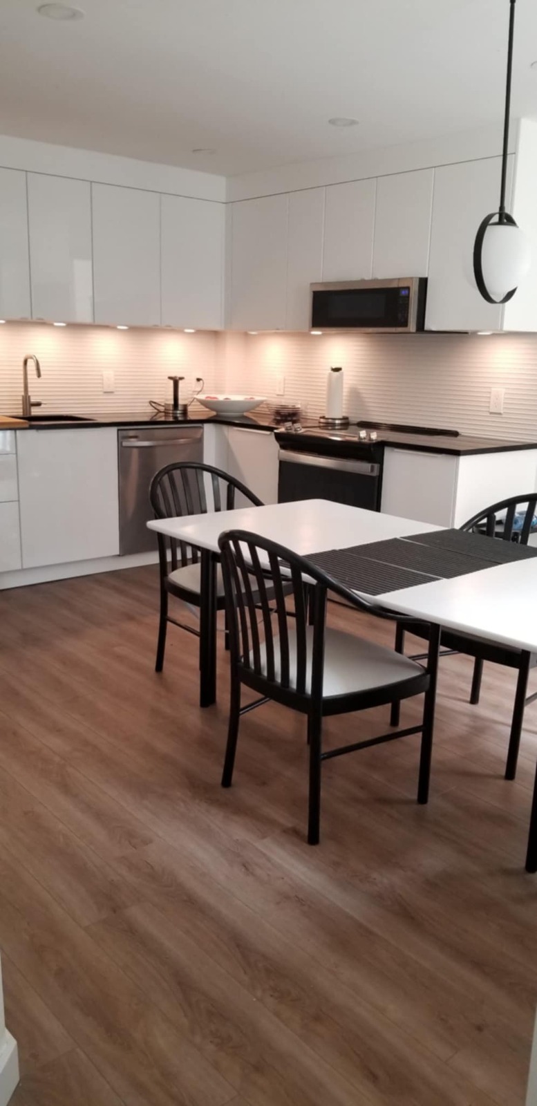 Bright 1-Bedroom (3.5) – 2 min to Sherbrooke Metro, 10 min to McGill (Montreal) | 715096949