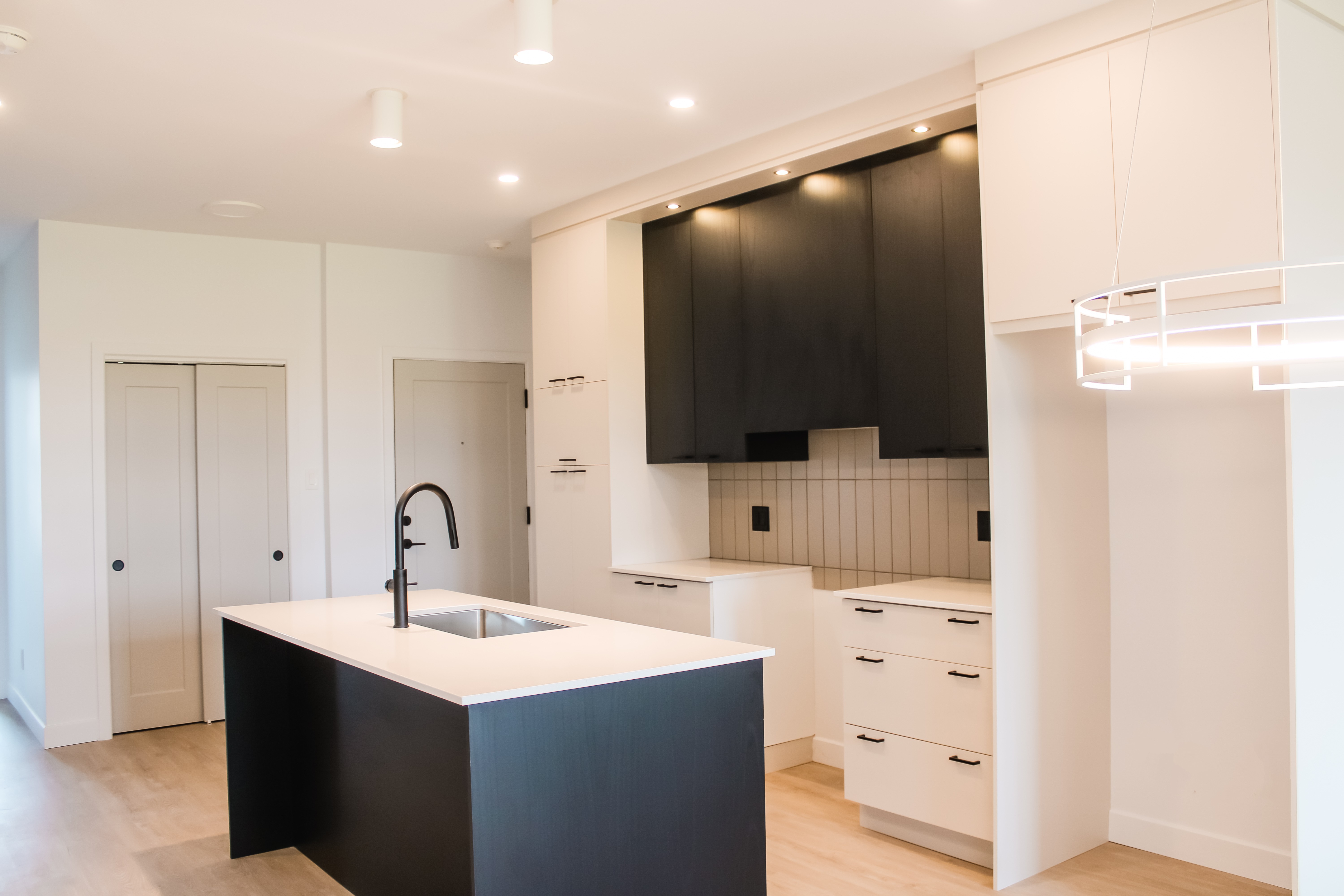 Phase 2 du projet Carré Louis-Lévesque, 5 1/2 à louer à Otterburn Park  | 1937789132