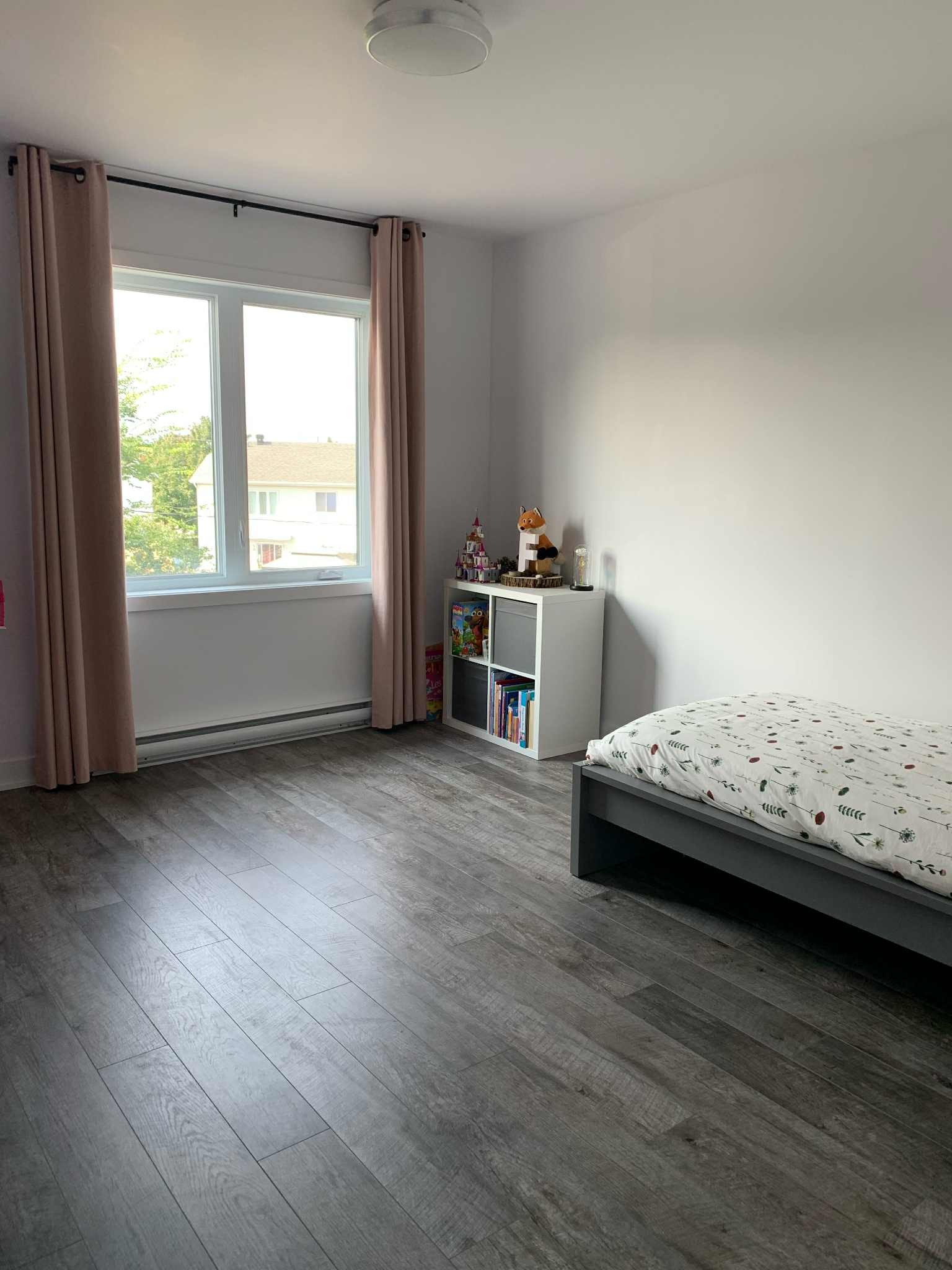 Magnifique condo a louer style maison de ville  | 853698356