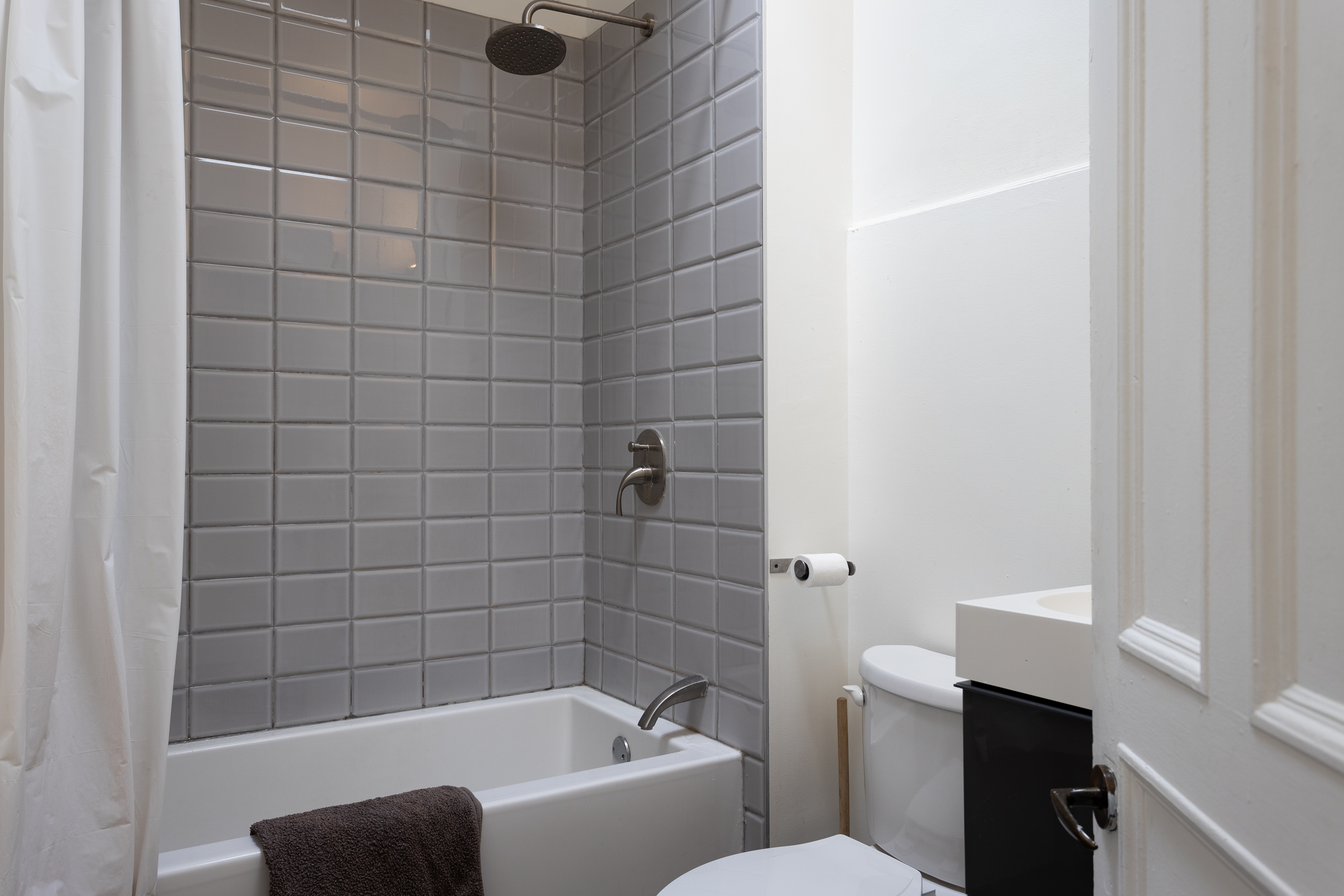 Sublet – 5 ½, Mile End (Plateau Mont-Royal) | 1456343860