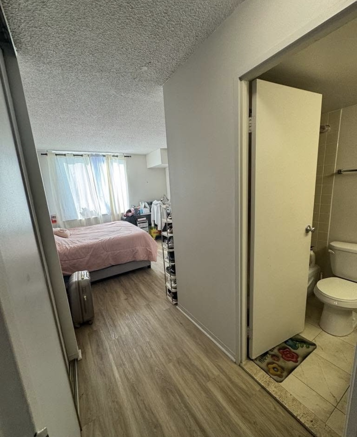 MOVE-IN READY 5½ IN DOWNTOWN MONTREAL | AVAILABLE NOVEMBER 1st | 146001488