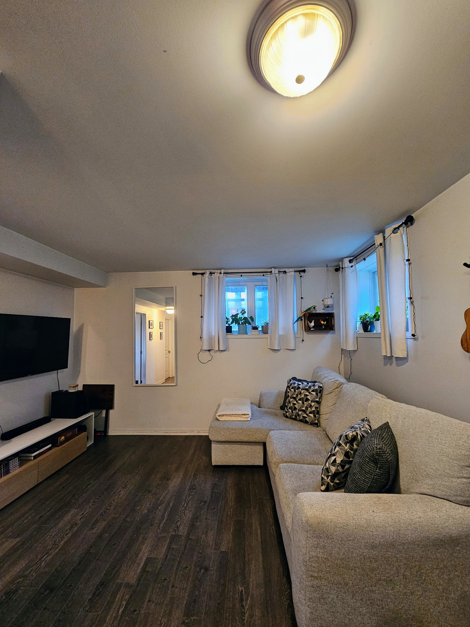 Apartment 3 1/2 | 1952905769