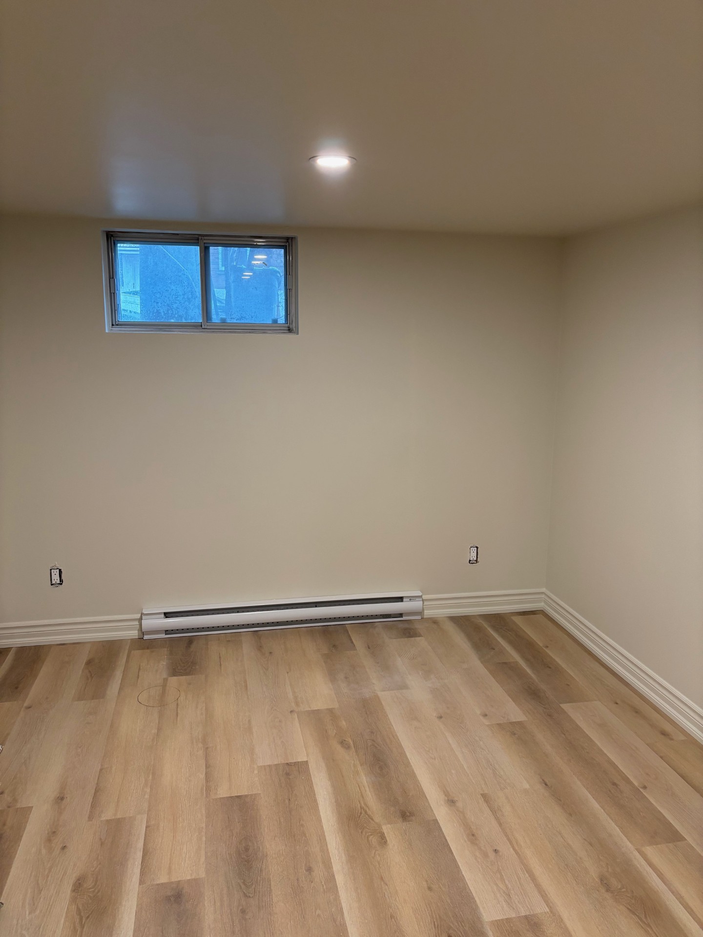 Spacious Fully Renovated Duplex Apartment – Available  | 630109630