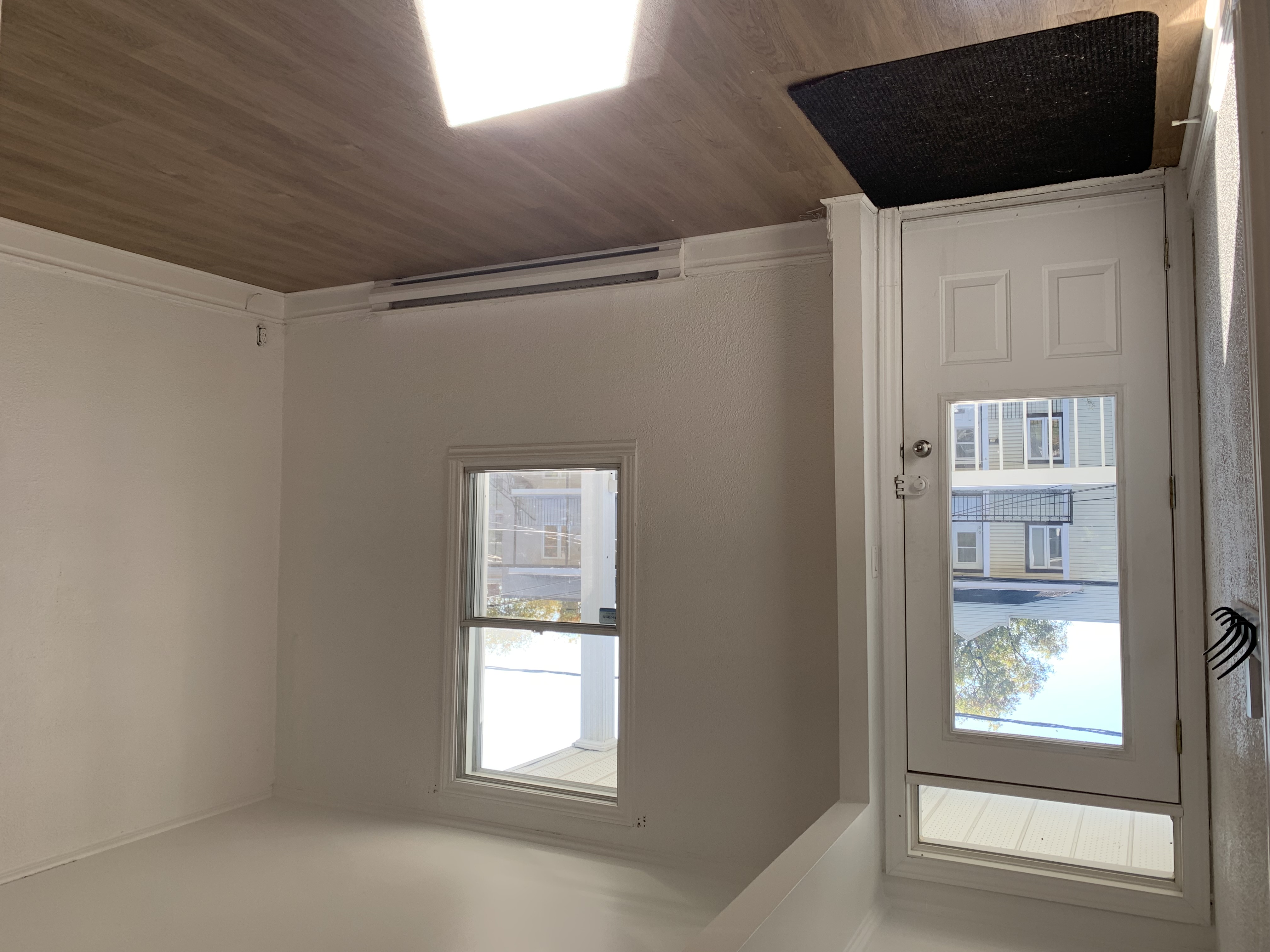 Beau 4 ½ à Saint-Jérôme – 5 Électros Inclus, 2 Stationnement Déneigé -  Dispo Maintenant | 1641272466