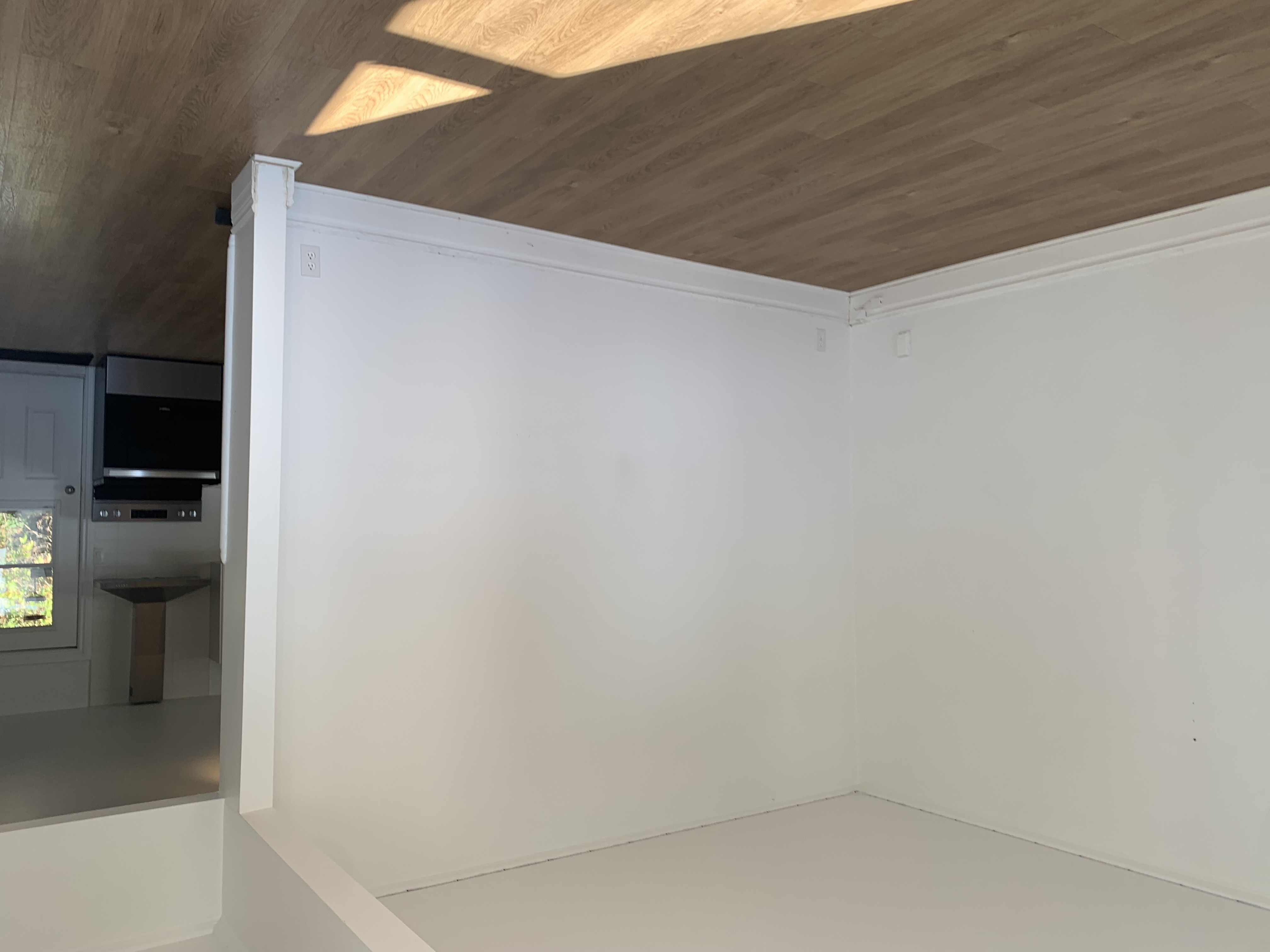 Beau 4 ½ à Saint-Jérôme – 5 Électros Inclus, 2 Stationnement Déneigé -  Dispo Maintenant | 1641272466