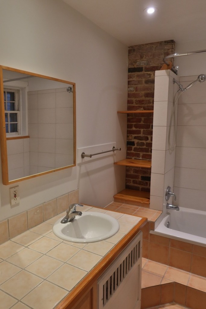 6 1/2 lumineux, métro Snowdon | 1955047566