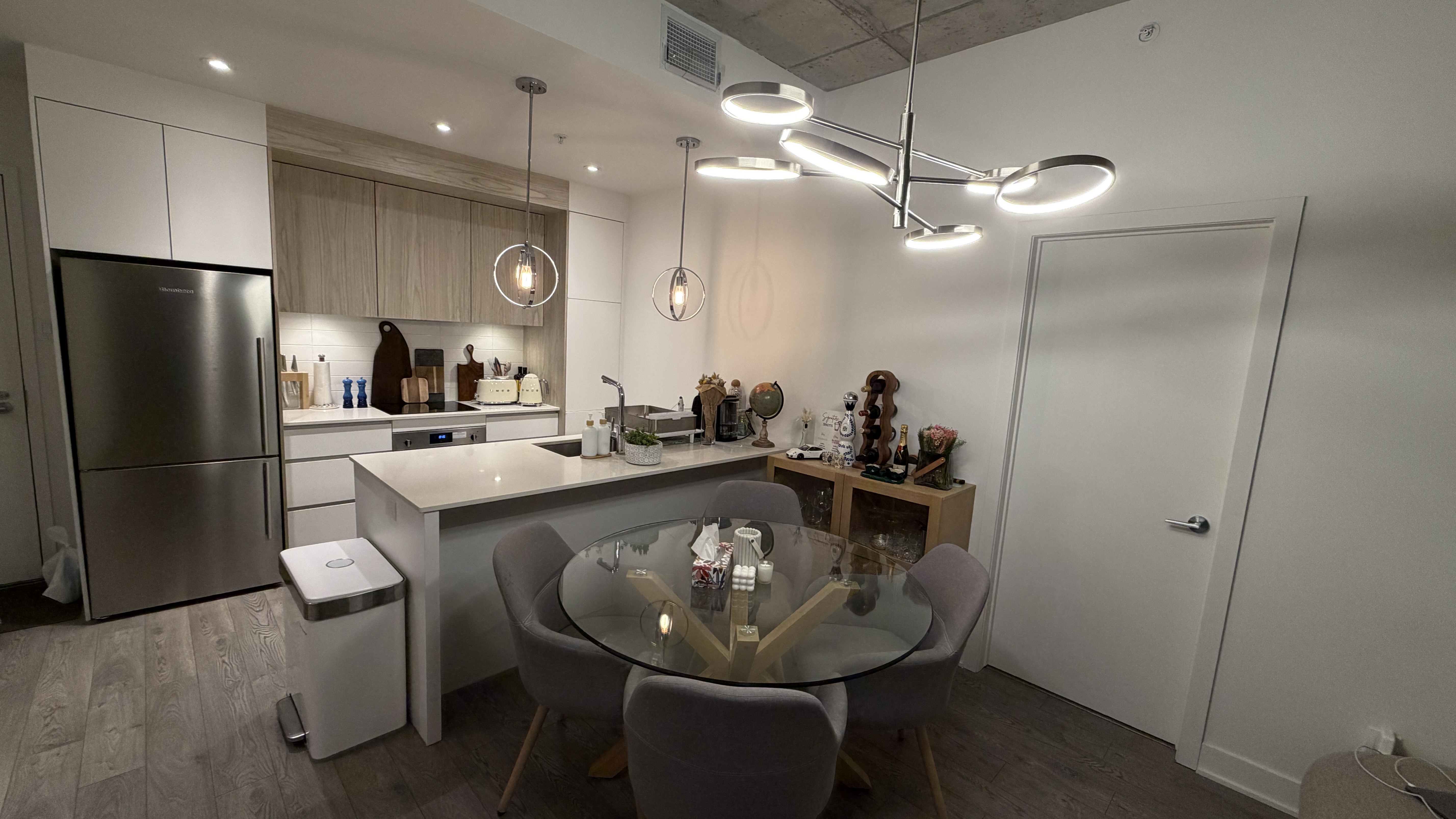 Appartement à Bois-Franc à louer avec 2 chambres/2 salles de bain/2 parking intérieurs | 812953716