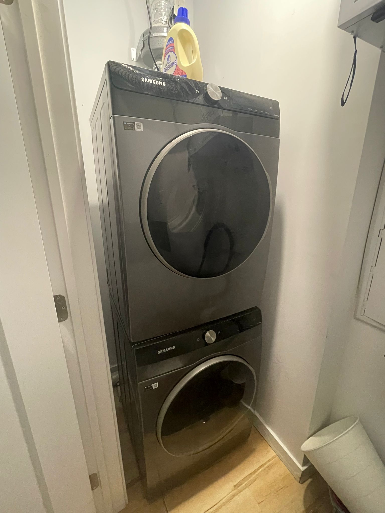 🏡 Chambre meublée dans coloc étudiante calme et conviviale – métro Laurier à 1 min 🧡 | 462340162