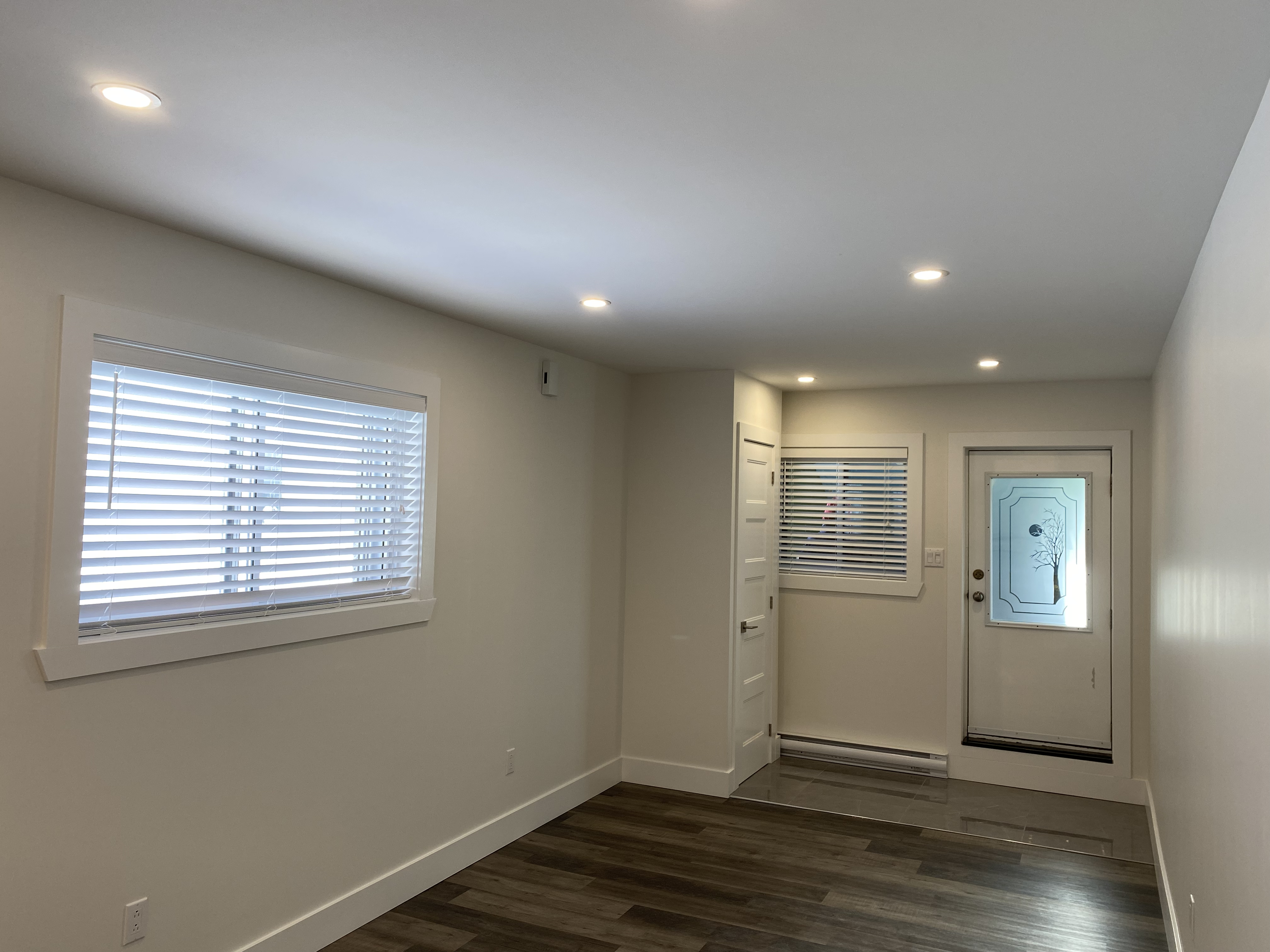 Lasalle 4 1/2 sous-sol rénové avec électroménagers | 178281673