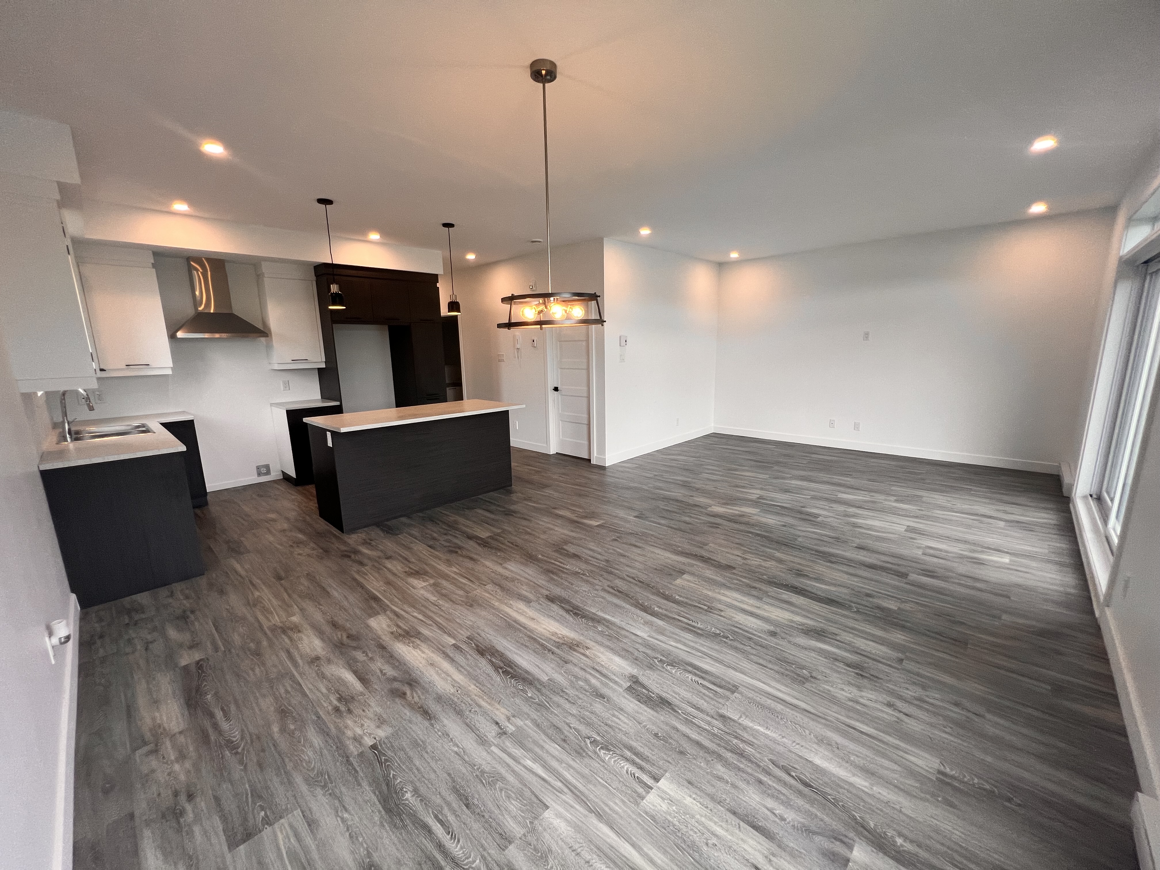 Appartement 4 ½ à louer à Farnham, 2 stationnements, Disponible maintenant  | 1041030437