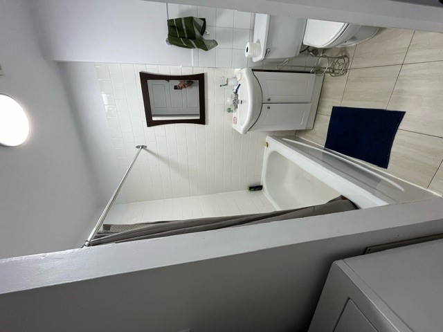 Fully furnished three-bedroom apartment on Plateau Mont-Royal for May 2026  | 1176617880