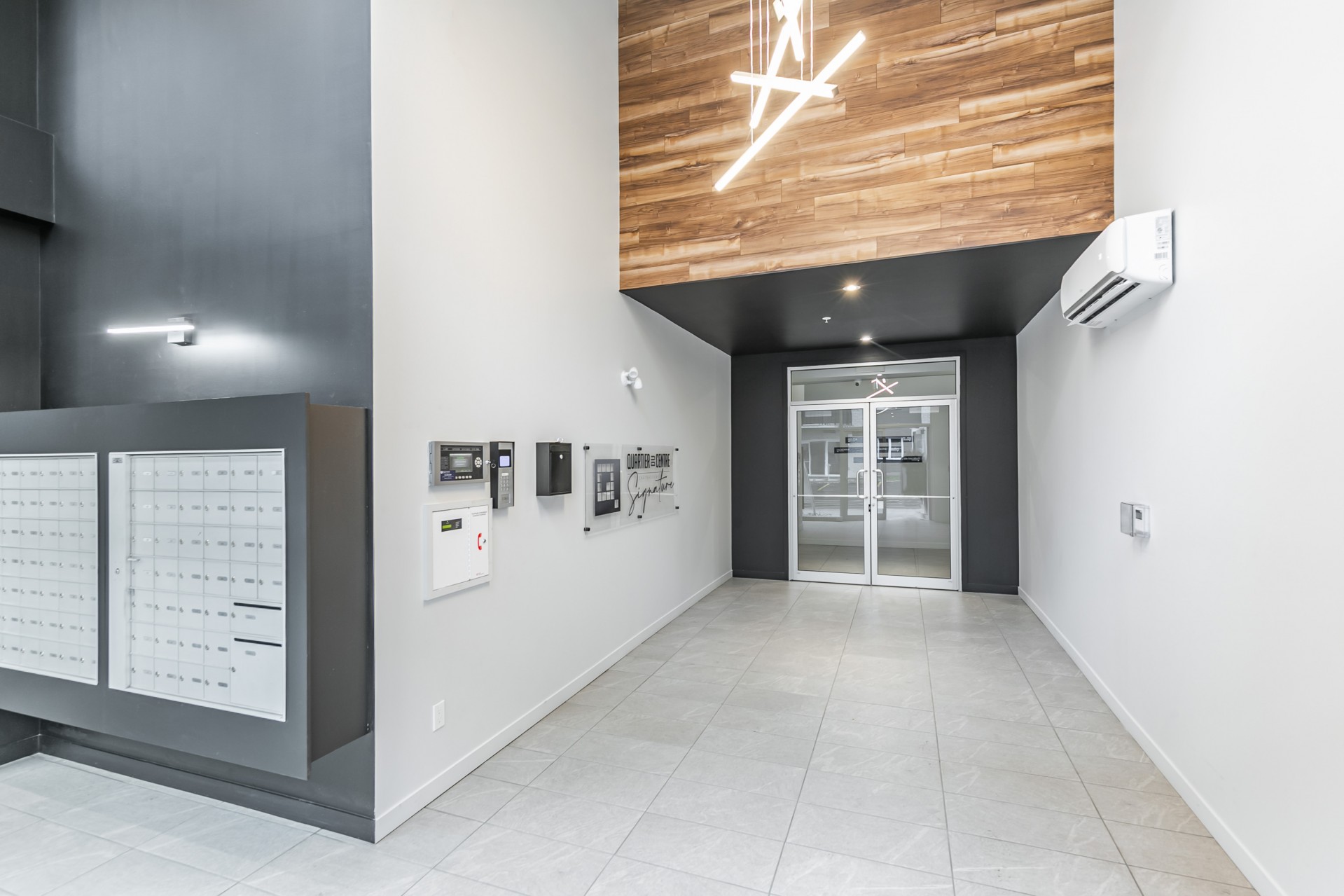 Vivez dans un magnifique appartement de style condo.  | 526976181