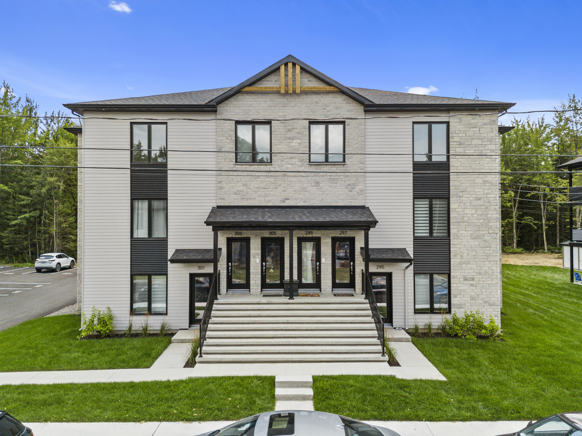 Appartement 3 chambres et 1 salle de bain | 357061877