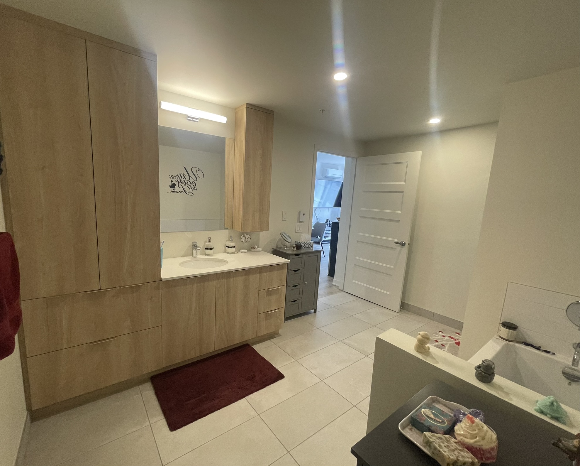 Condo à louer | 1447692785