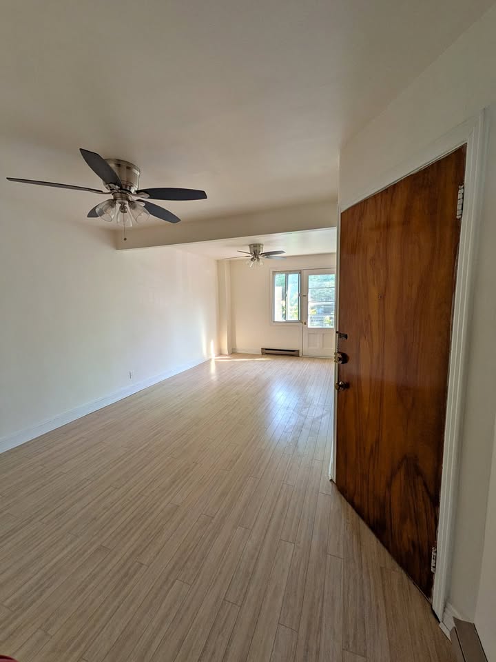 2 ½ dans Rosemont  | 2125981853
