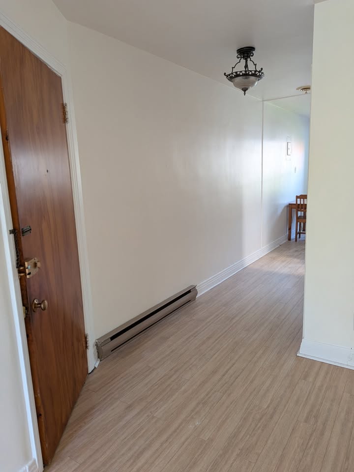 2 ½ dans Rosemont  | 2125981853