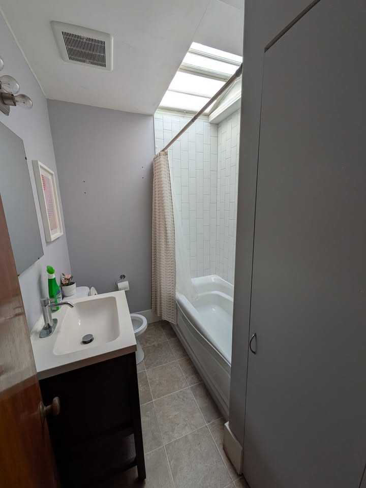 2 ½ dans Rosemont  | 2125981853