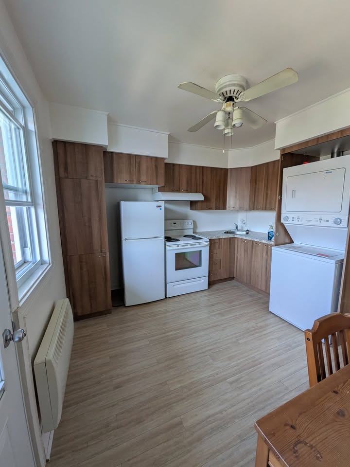 2 ½ dans Rosemont  | 2125981853