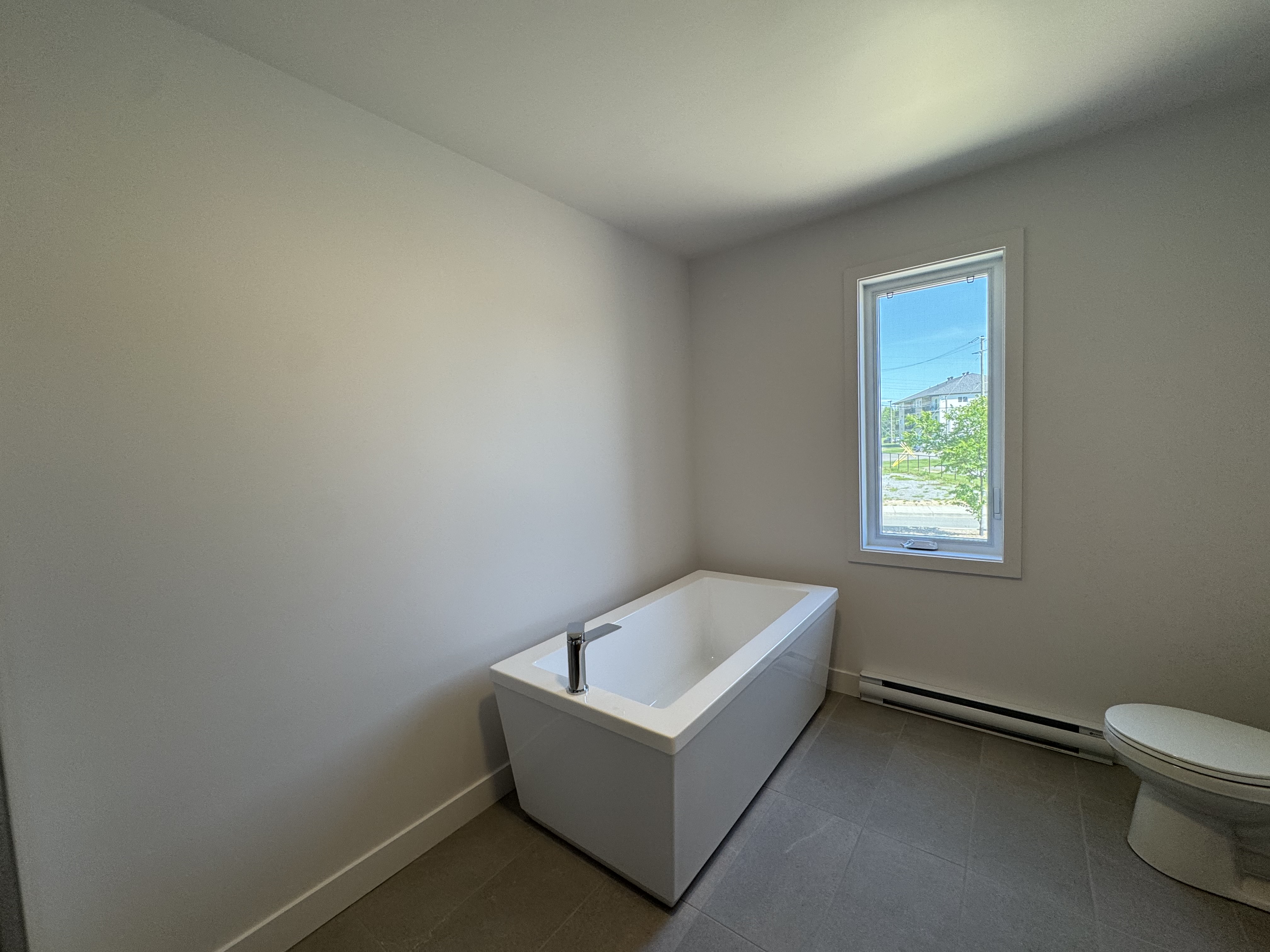 Trois-rivières, logement 4 ½ style condo moderne | 856465417