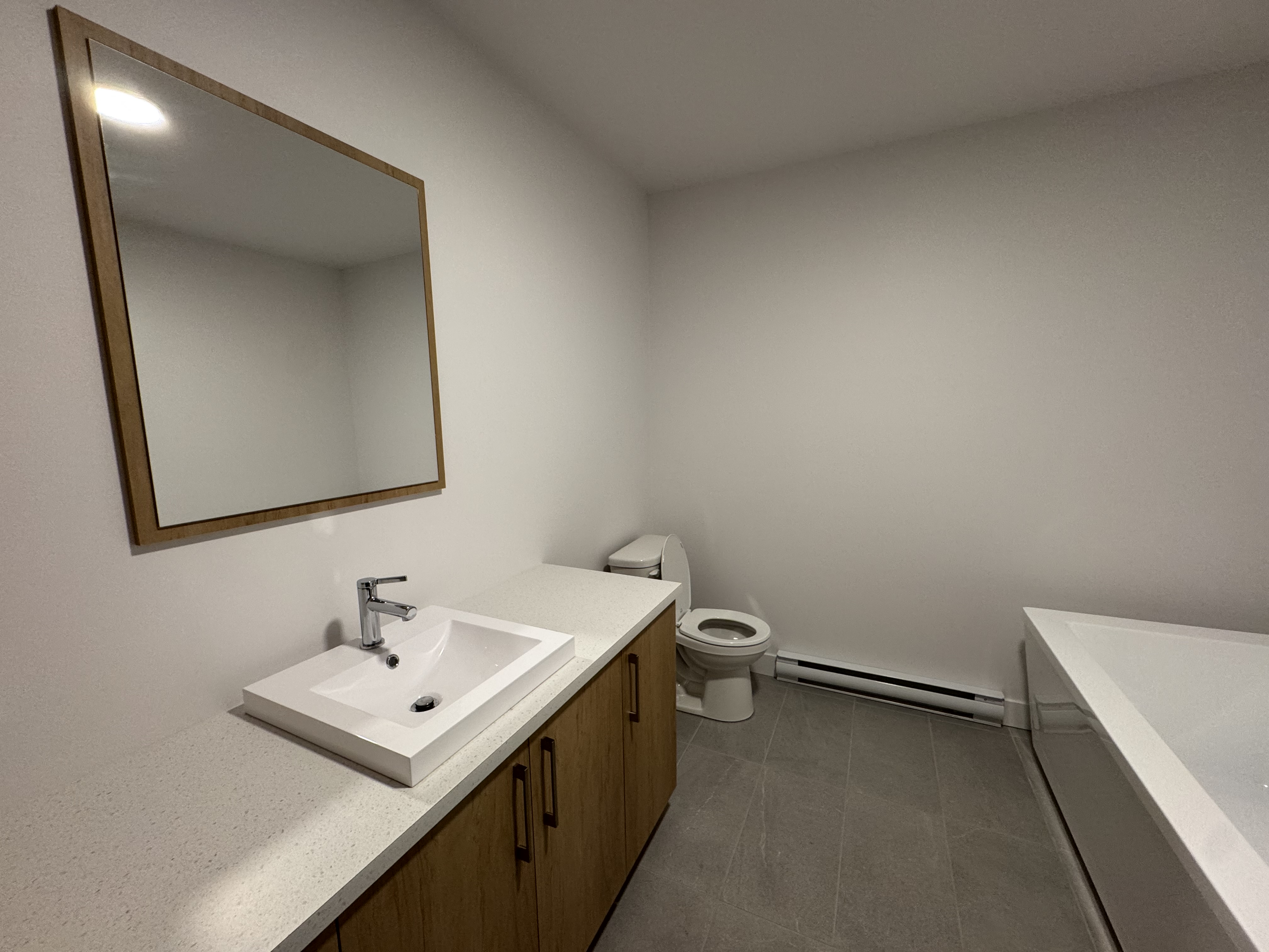 Trois-rivières, logement 5 ½ style condo moderne | 1676246030