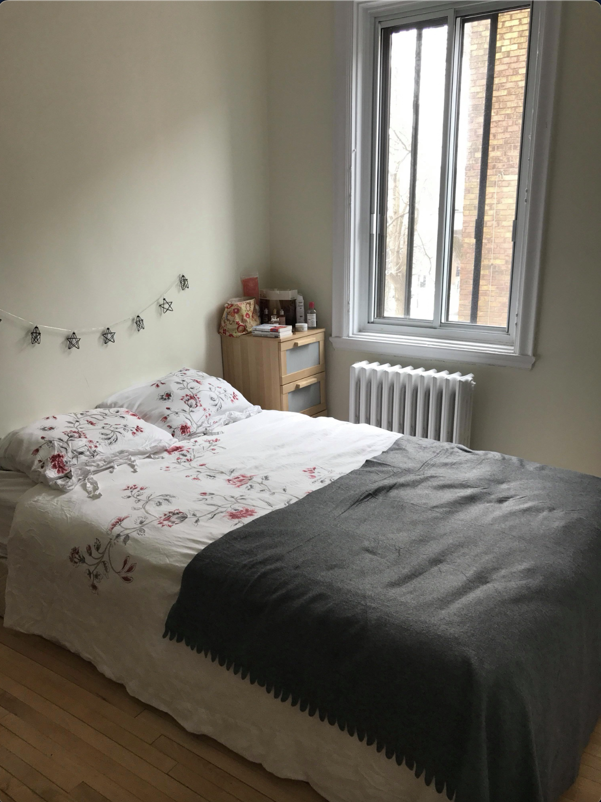 Grand 5 1/2 ( 3 chambres) Meublé | 645119780