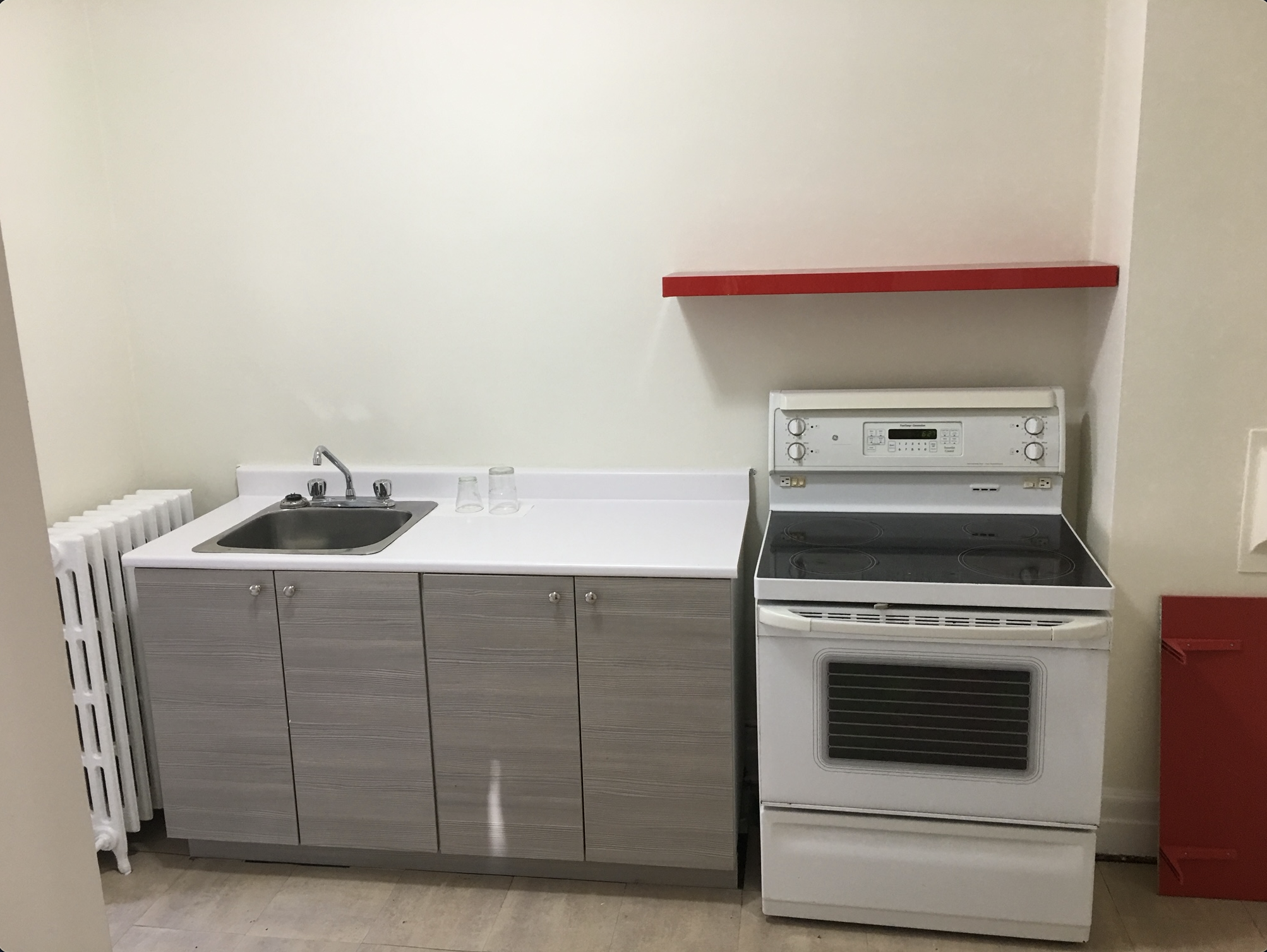 Grand 5 1/2 ( 3 chambres) Meublé | 645119780