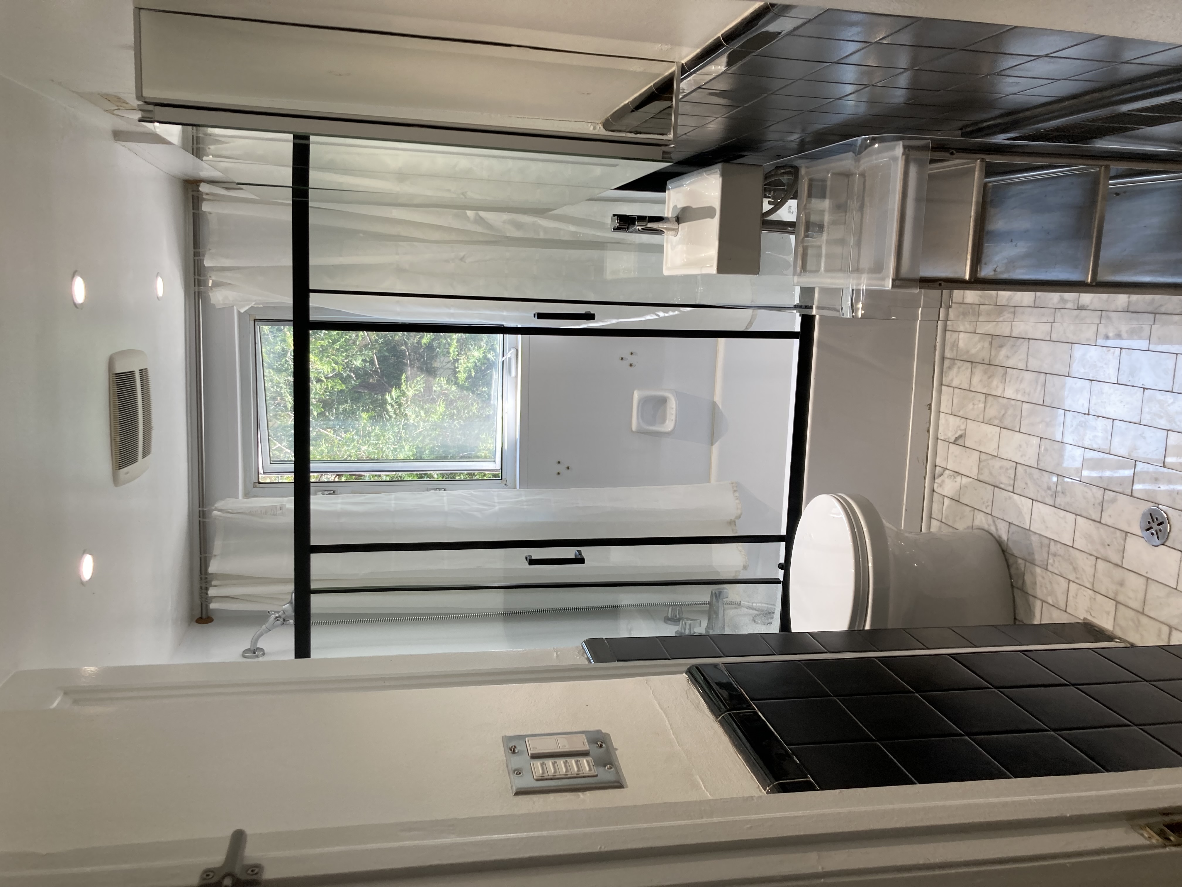 OasisUrbain : 4 Ch | Gym & Voiture | Métro Udm CHU | 36232355