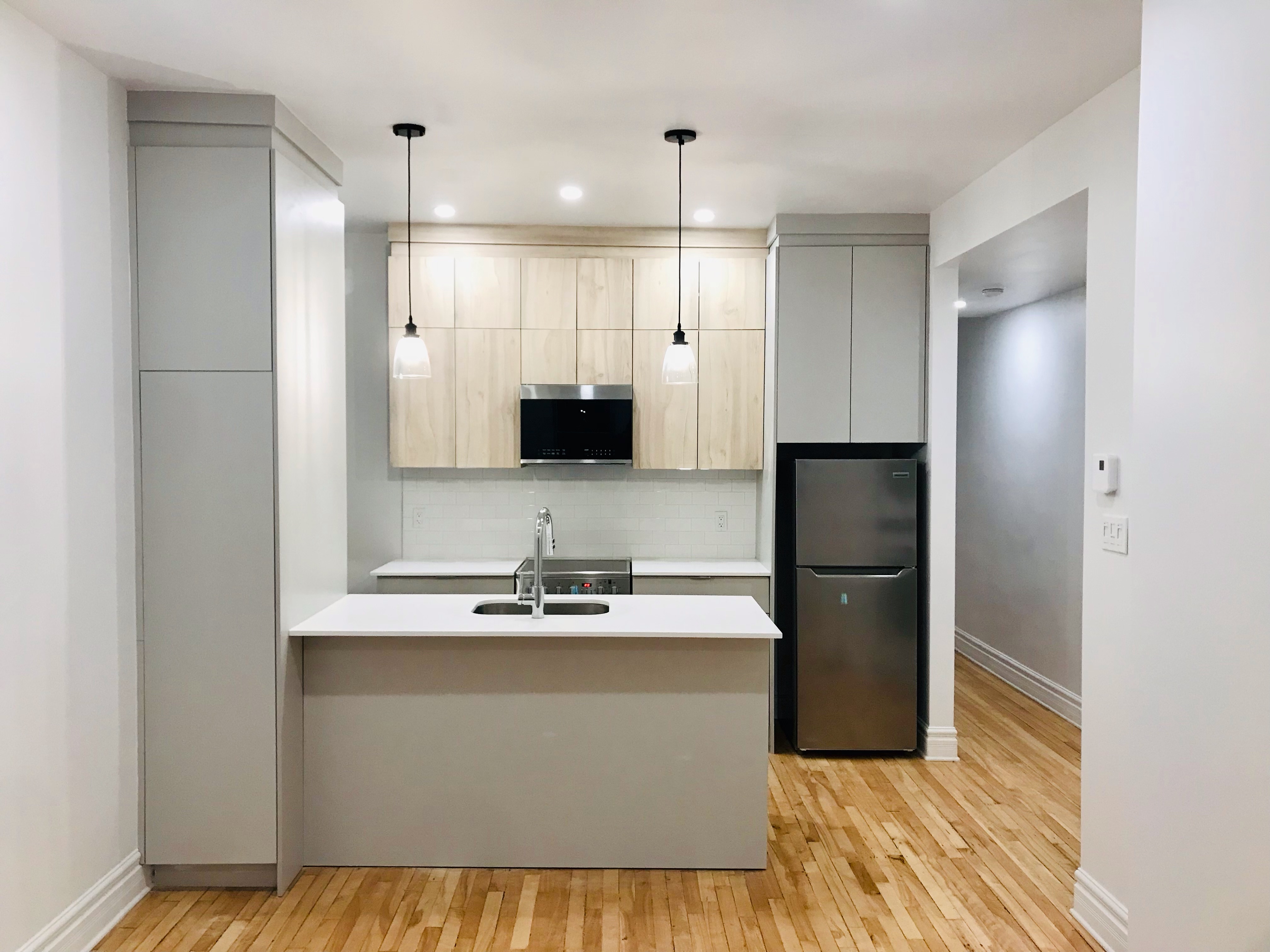 🇫🇷 Cession de bail / Lease transfer – 4 ½ à 5 min du métro Joliette – 1730 $ / mois  | 2093780136