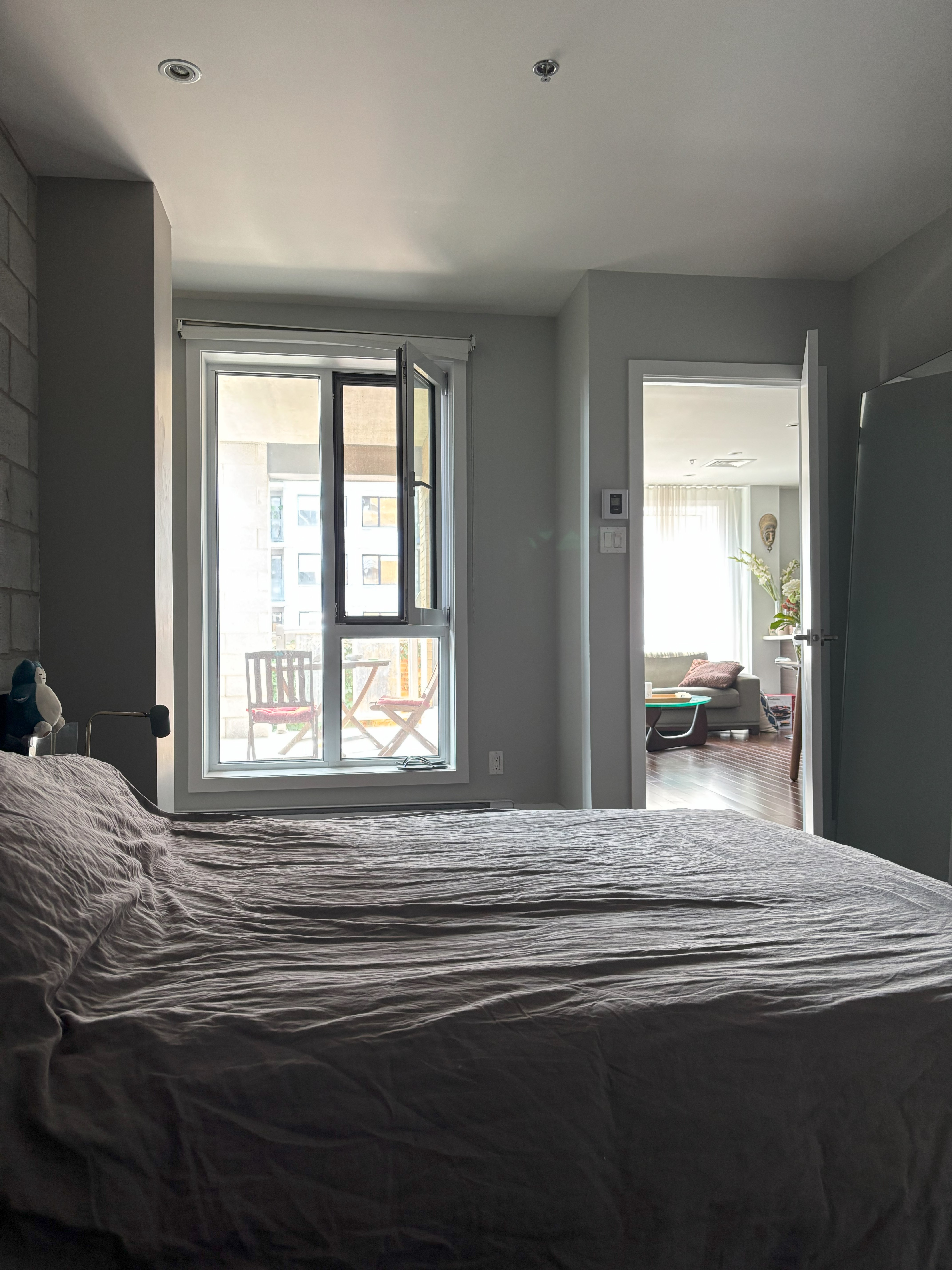 Spacious Furnished 1-Bedroom – Lease Transfer – Downtown Montreal - Grand 3 ½ meublé – Reprise de bail – Village / Centre-ville Montréal | 1952093700