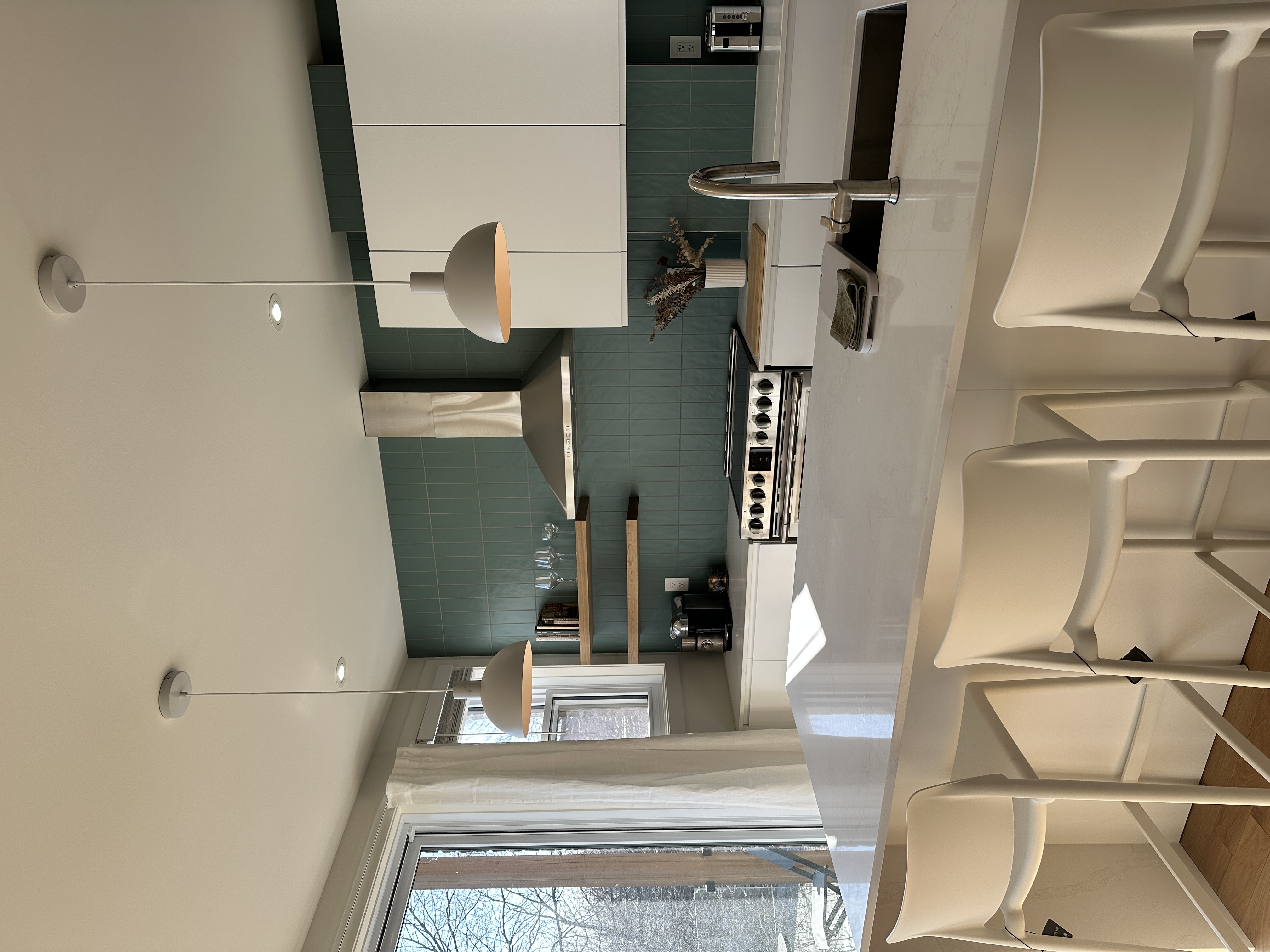 Large 2-Bedroom Apartment – Notre-Dame-de-Grâce – Short term (3 to 6 months) | 1626605595