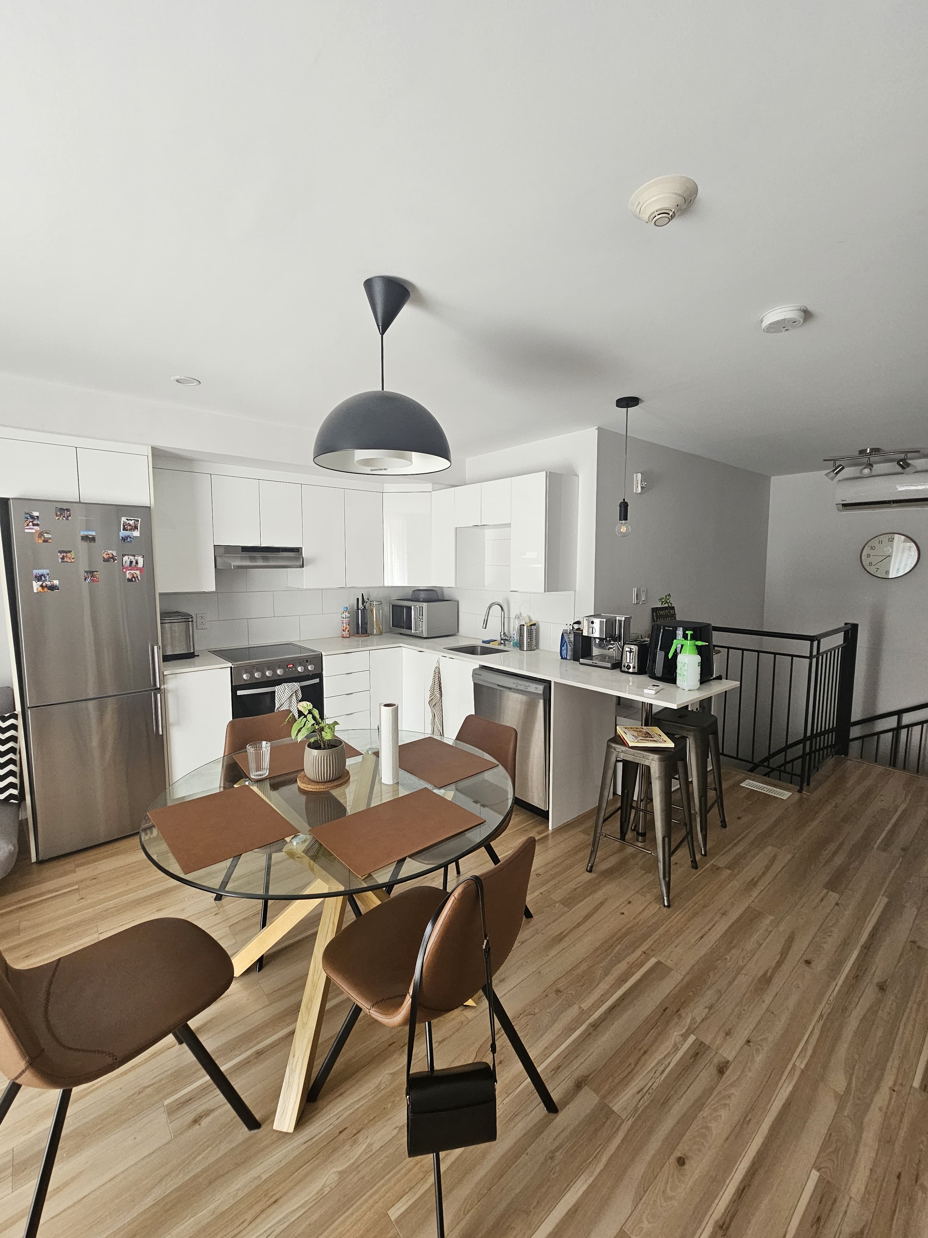 3 1/2 Entièrement Meublé Jean-Talon/Villeray | 1548976555
