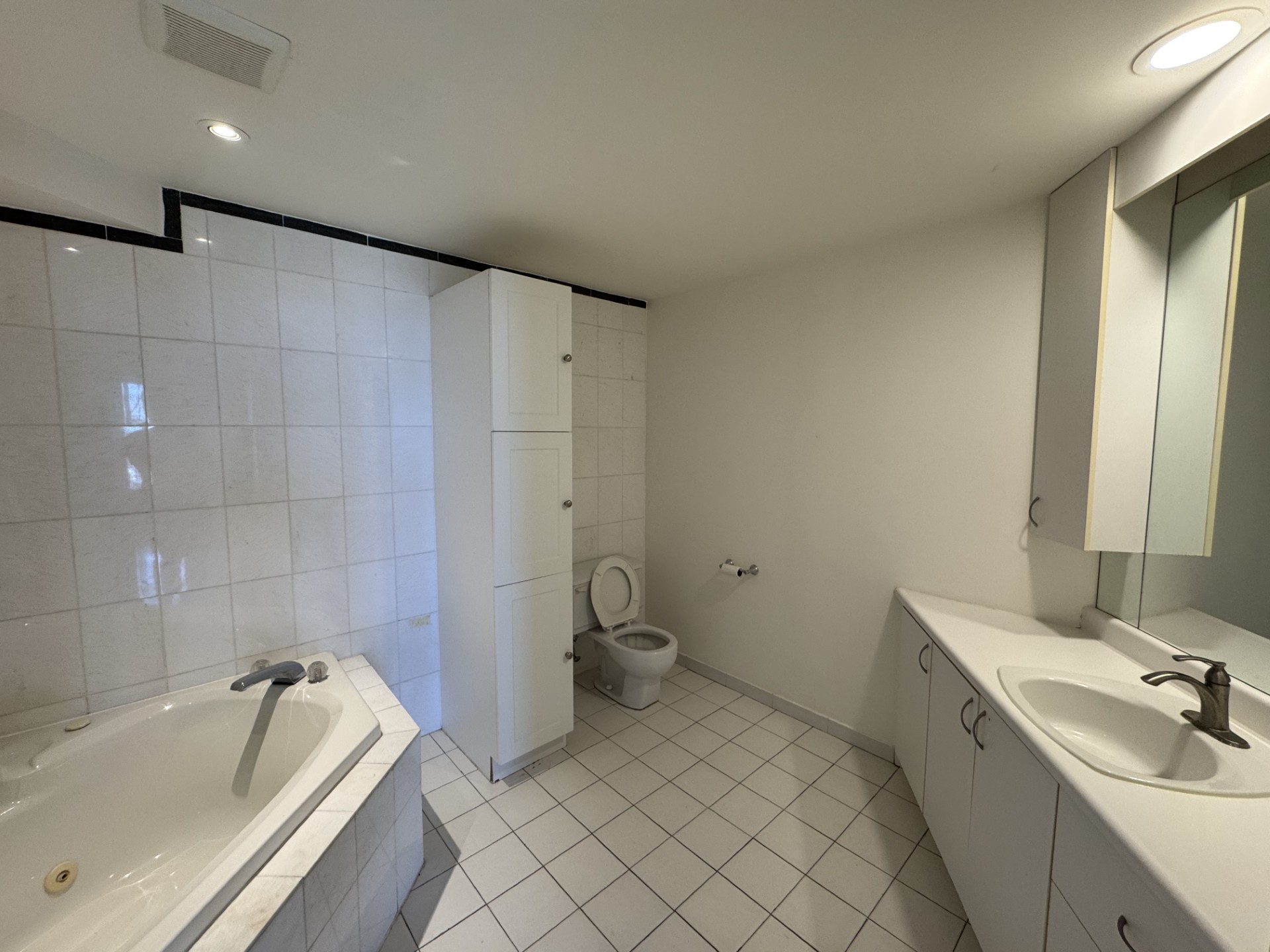 Appartement 4½ 5½ a Louer ST-LEONARD/CONDO LOGEMENT A LOUER | 813076567