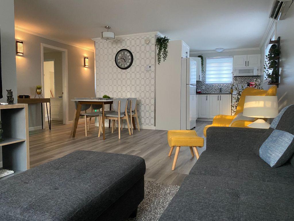 4 1/2 Entièrement meublé - spacieux et ensoleillé (32 jours + ou Bail) - 1 janvier 2026 | 3178511