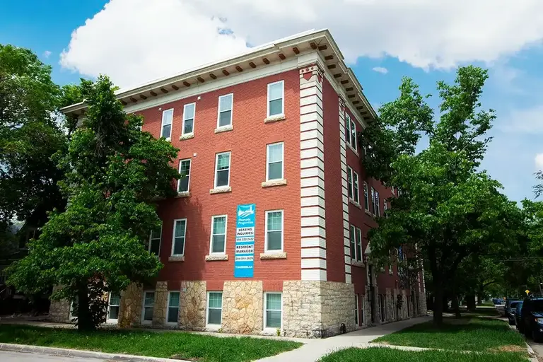 349/351 Daly Street | 351 Daly Street, Winnipeg | 2933039