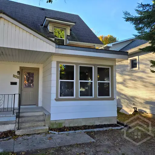 2-Bedroom Unit in Tillsonburg!! | 51 Frank Street, Tillsonburg | 3083277