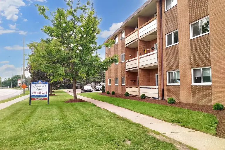 Silverbirch Apartments - ALL INCLUSIVE | 598 Silverbirch Road, Waterloo | 2978614