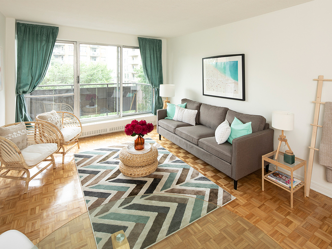 Brittany Drive Apartments | 240 Brittany Drive, Ottawa | 3008223